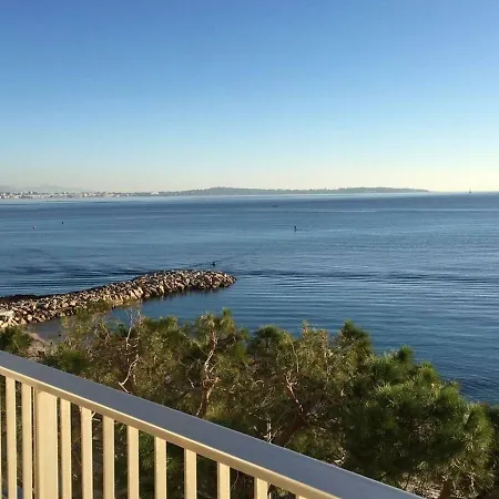 Fettolina Palm Beach, Location Front De Et דירה קאן