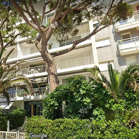 Fettolina Palm Beach, Location Front De Et Cannes